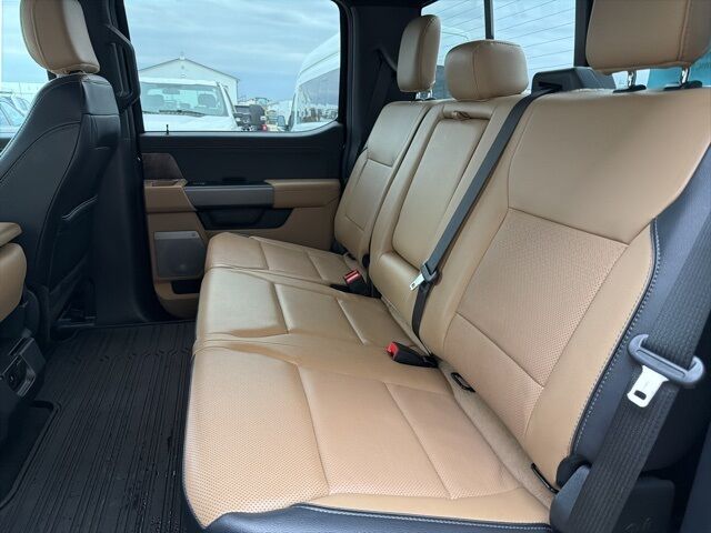 2024 Ford F-350SD Lariat Watertown SD 2024 Ford F-350SD Lariat Watertown SD