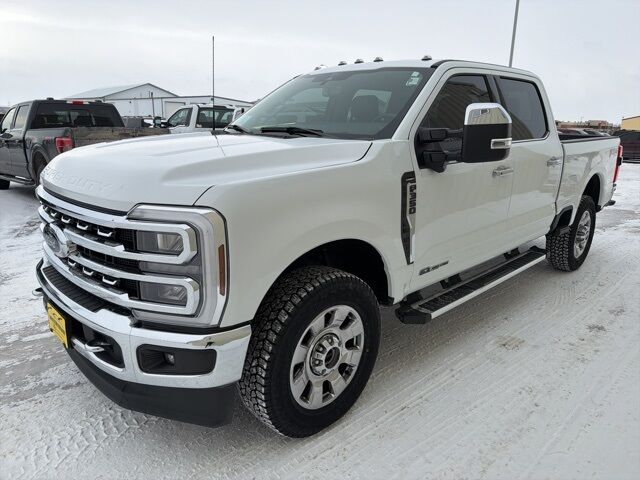 2024 Ford F-350SD Lariat Watertown SD 2024 Ford F-350SD Lariat Watertown SD