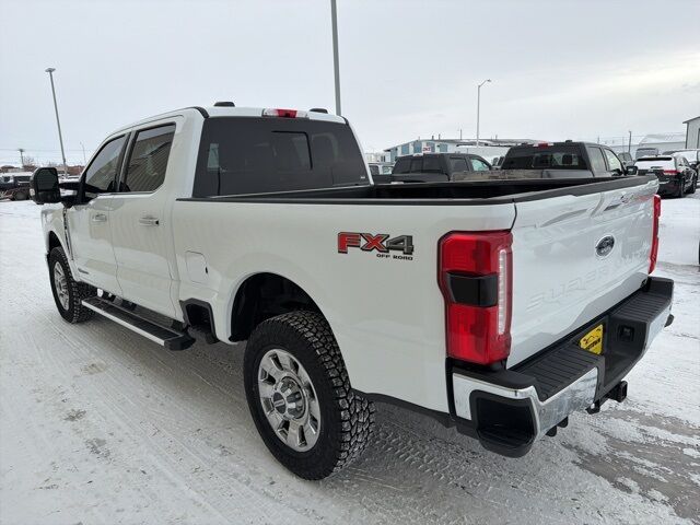 2024 Ford F-350SD Lariat Watertown SD 2024 Ford F-350SD Lariat Watertown SD