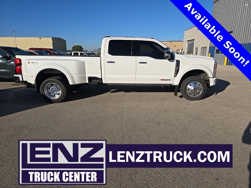 2024 Ford F-450 Super Duty 4x4 Crew Cab Limited DRW Fond du Lac WI 2024 Ford F-450 Super Duty 4x4 Crew Cab Limited DRW Fond du Lac WI