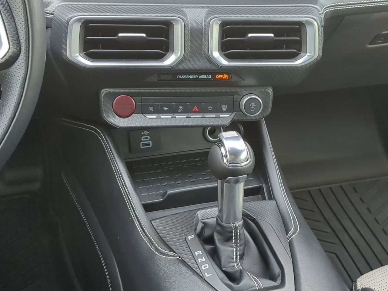 2024 Ford Mustang EcoBoost Premium Appleton WI