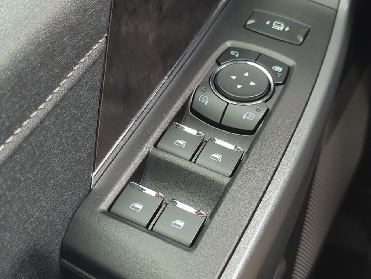 2024 Ford Super Duty F-250 SRW LARIAT Appleton WI