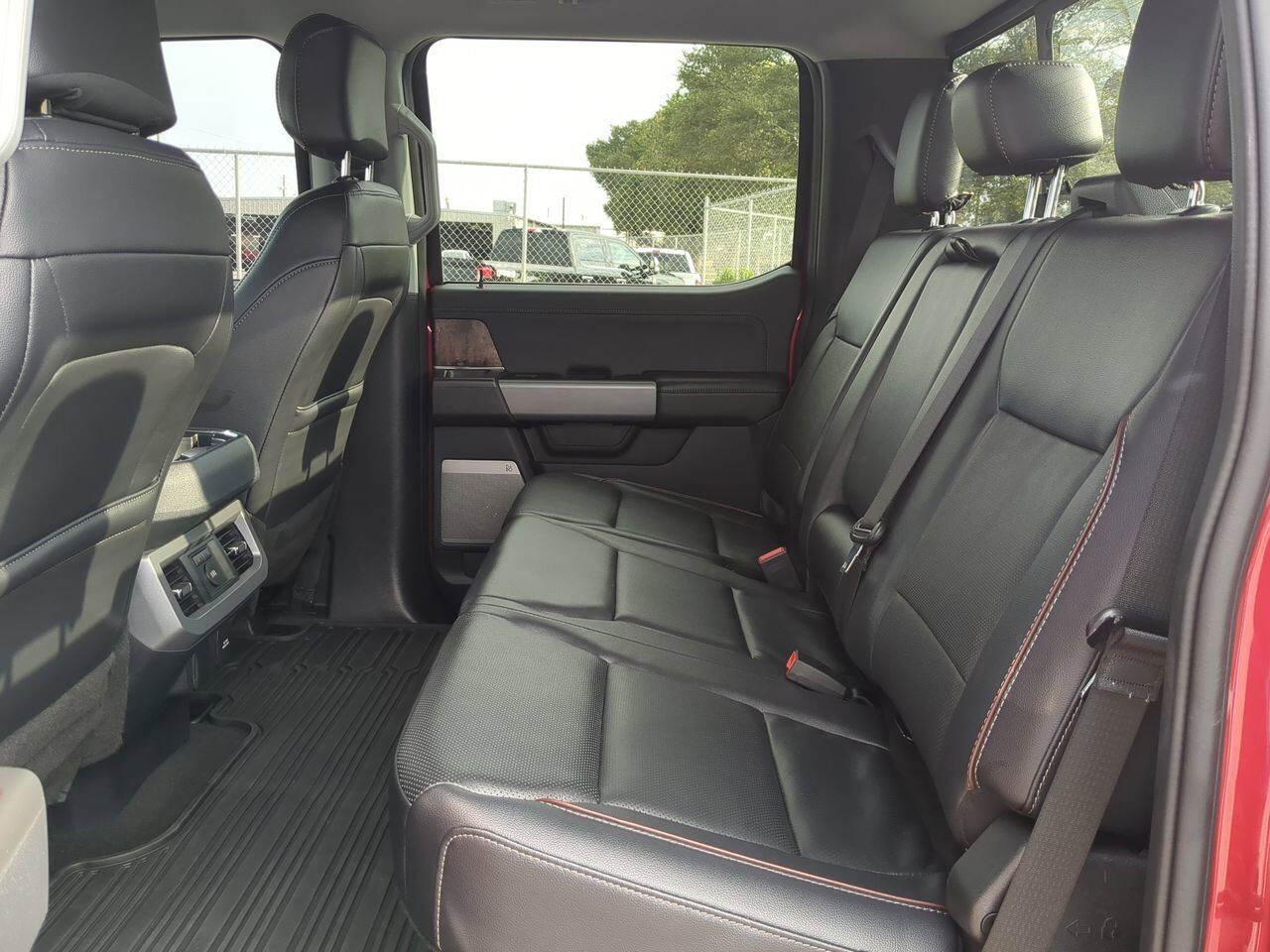 2024 Ford Super Duty F-350 DRW LARIAT Appleton WI