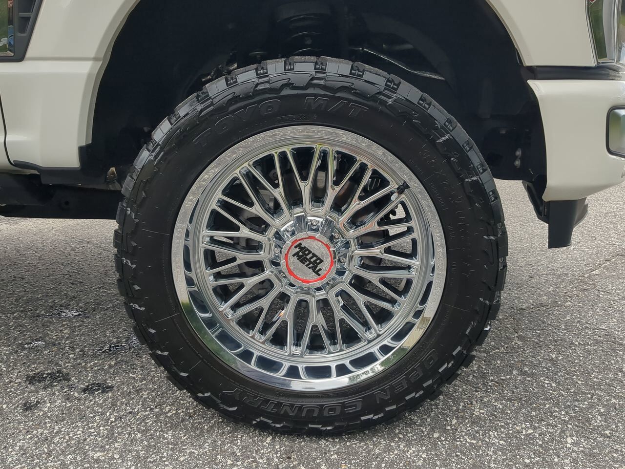 2024 Ford Super Duty F-350 SRW Limited Appleton WI