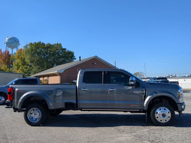 2024 Ford Super Duty F-450 DRW