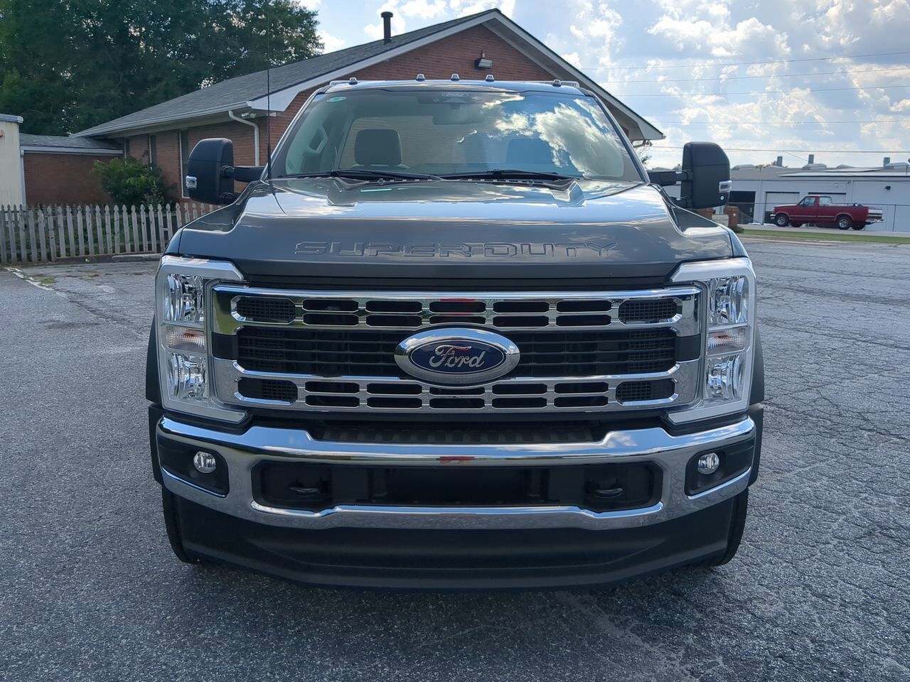 2024 Ford Super Duty F-550 DRW 19.5ft Chevron Rollback Appleton WI