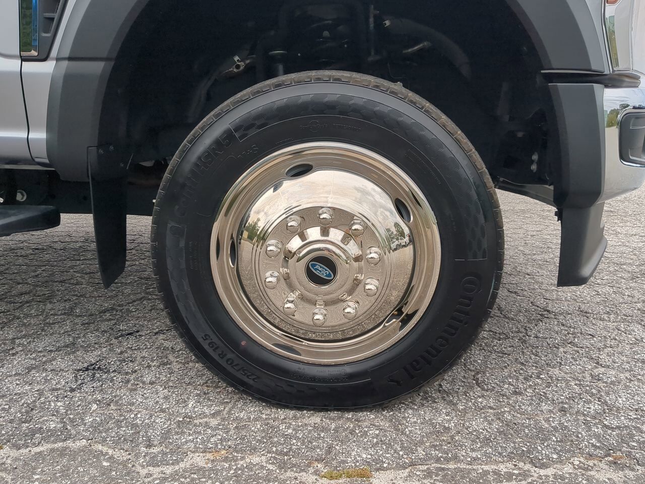 2024 Ford Super Duty F-550 DRW Rollback Appleton WI