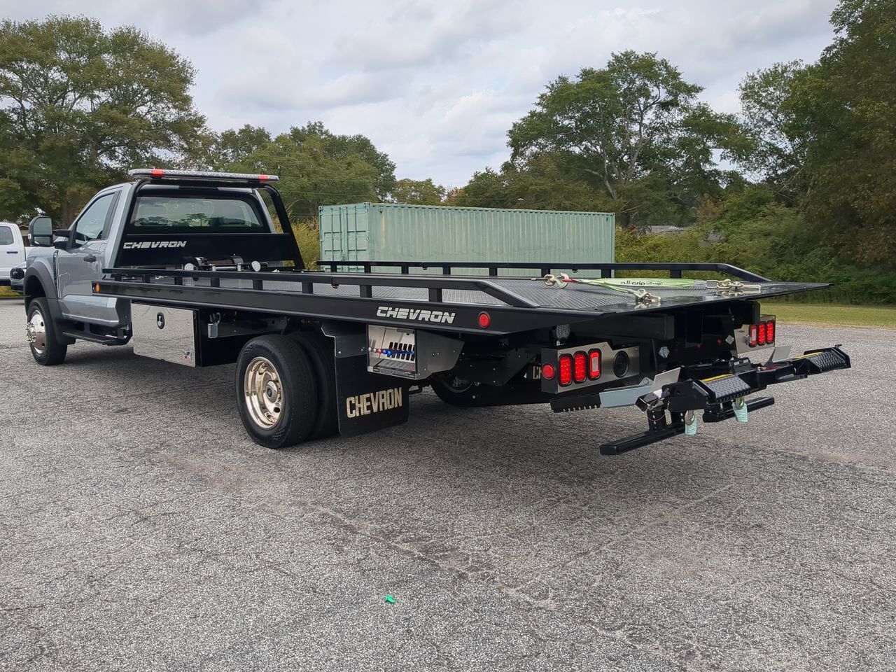 2024 Ford Super Duty F-550 DRW Rollback Appleton WI