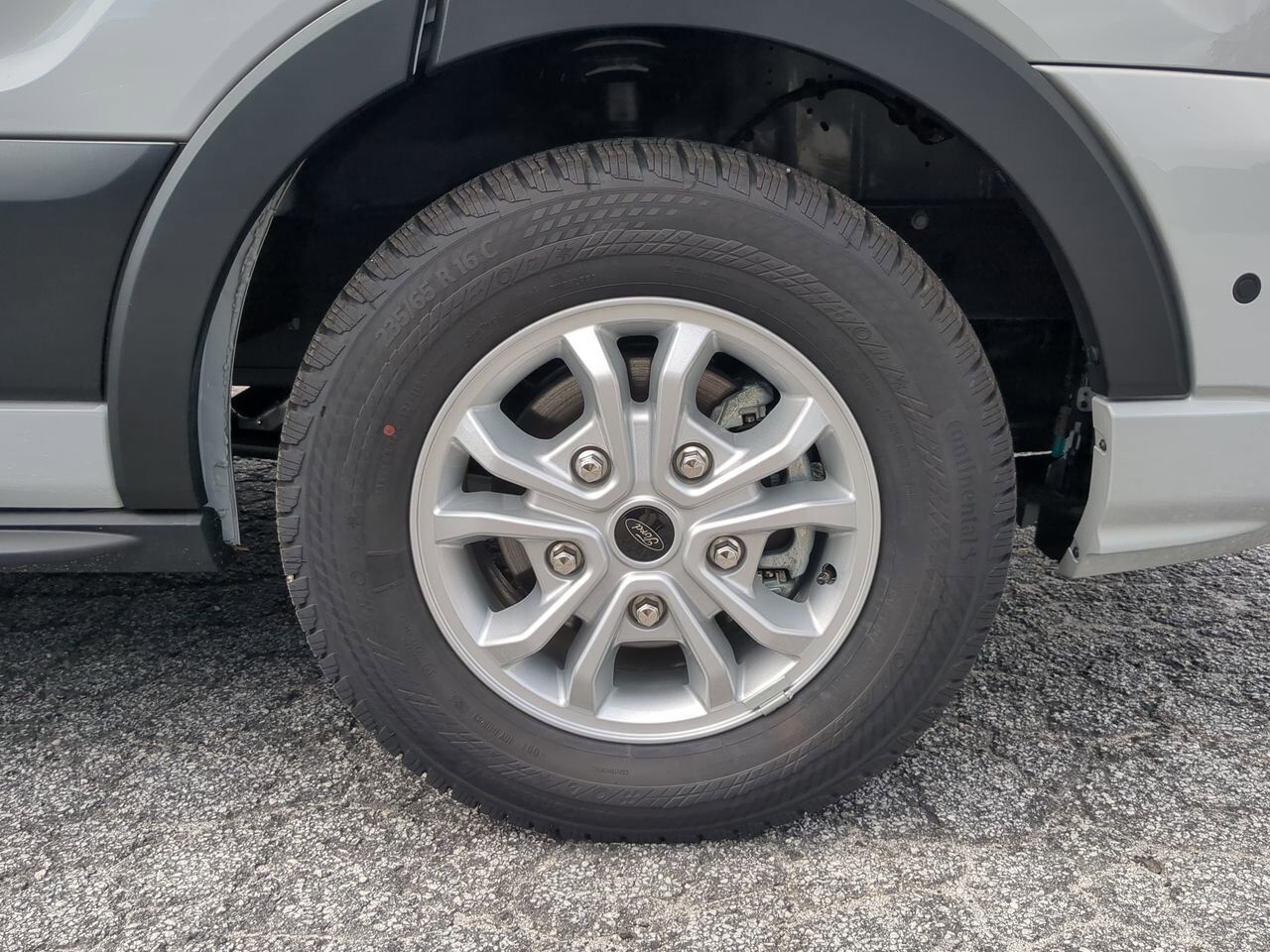 2024 Ford Transit Passenger Wagon XLT Appleton WI