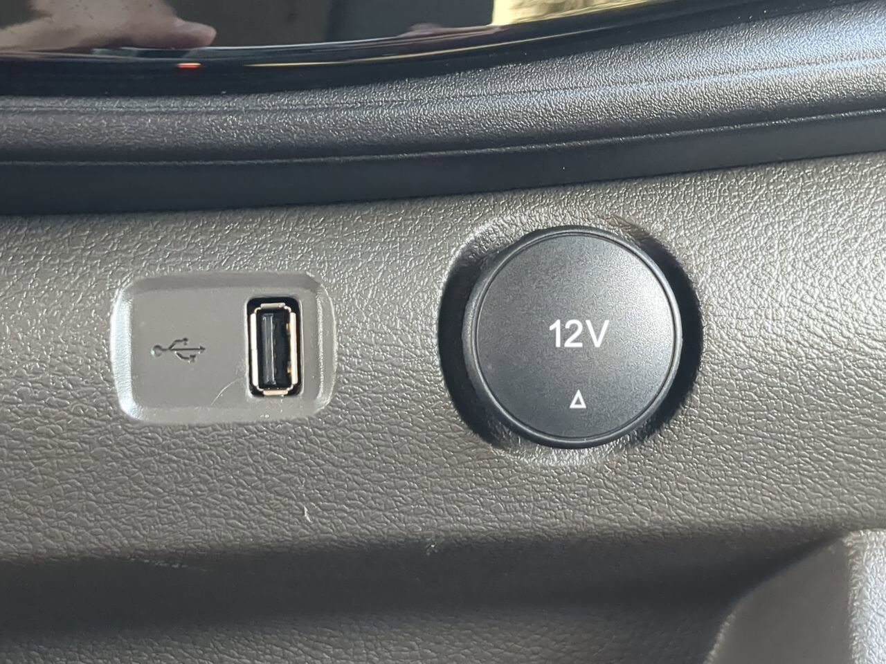 2024 Ford Transit Passenger Wagon XLT Appleton WI