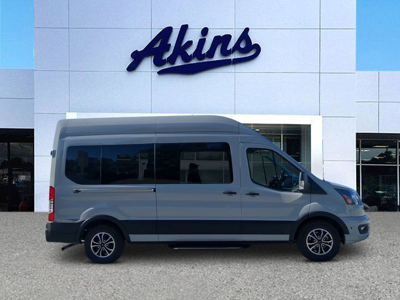 2024 Ford Transit Passenger Wagon XLT Appleton WI