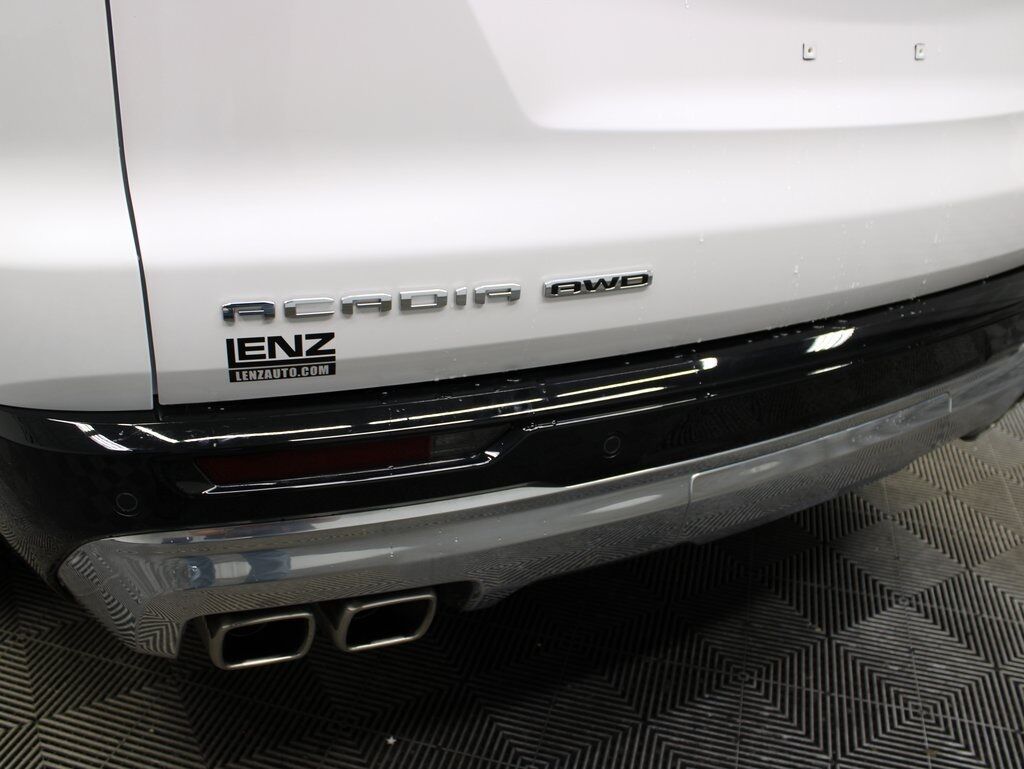 2024 GMC Acadia Denali AWD Fond du Lac WI 2024 GMC Acadia Denali AWD Fond du Lac WI