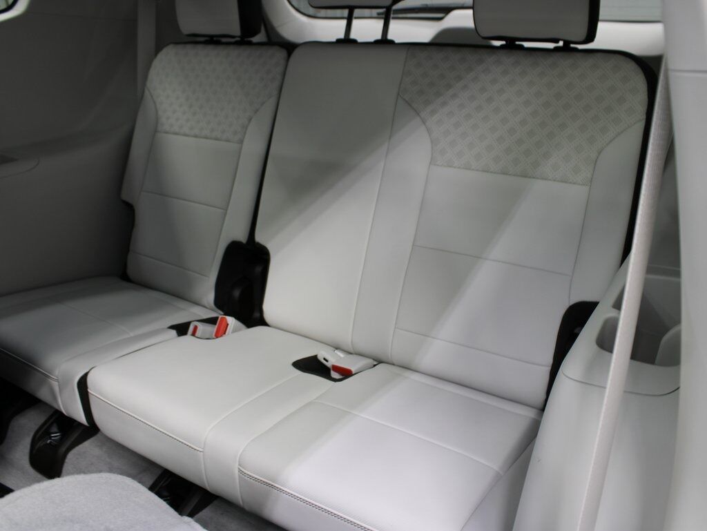 2024 GMC Acadia Denali AWD Fond du Lac WI 2024 GMC Acadia Denali AWD Fond du Lac WI