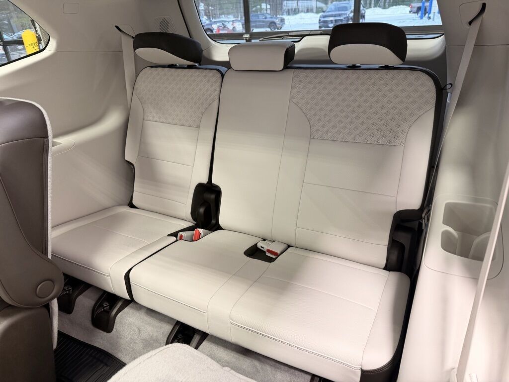 2024 GMC Acadia Denali AWD Minocqua WI 2024 GMC Acadia Denali AWD Minocqua WI