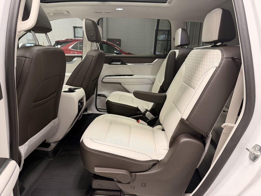 2024 GMC Acadia Denali AWD Minocqua WI 2024 GMC Acadia Denali AWD Minocqua WI