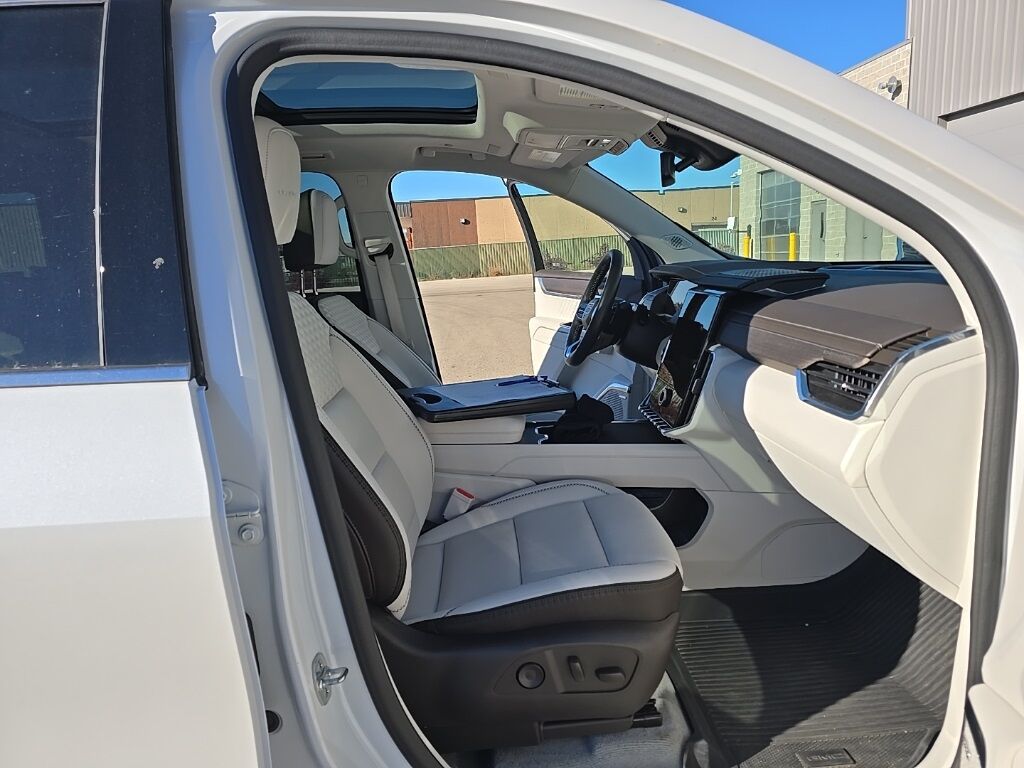 2024 GMC Acadia Denali AWD Minocqua WI 2024 GMC Acadia Denali AWD Minocqua WI