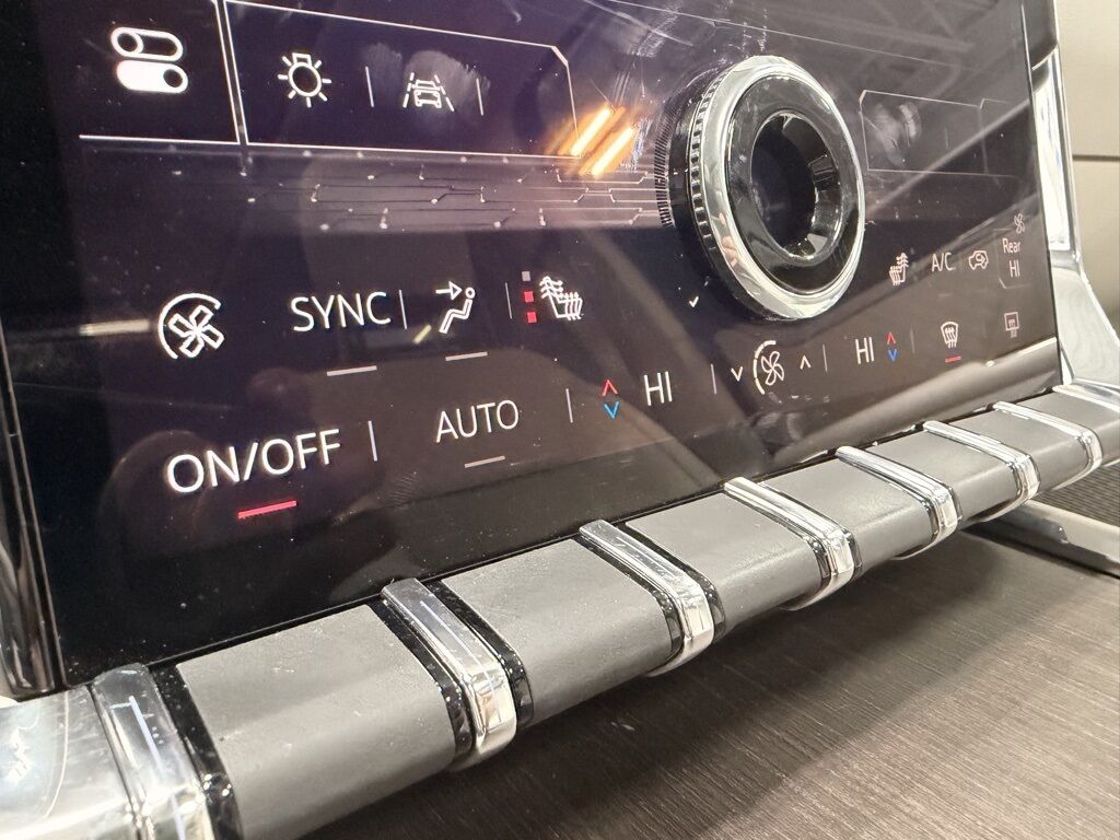 2024 GMC Acadia Denali AWD Minocqua WI 2024 GMC Acadia Denali AWD Minocqua WI