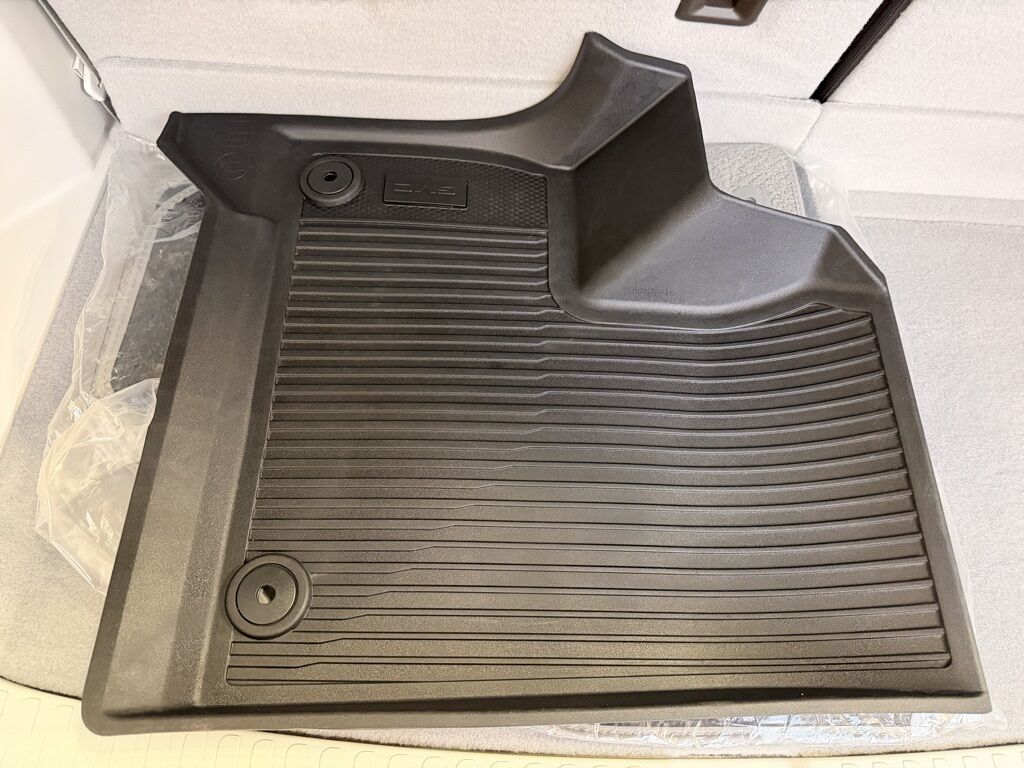 2024 GMC Acadia Denali AWD Minocqua WI 2024 GMC Acadia Denali AWD Minocqua WI