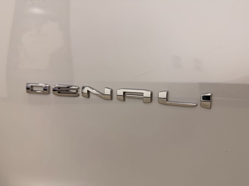 2024 GMC Acadia Denali AWD Minocqua WI 2024 GMC Acadia Denali AWD Minocqua WI