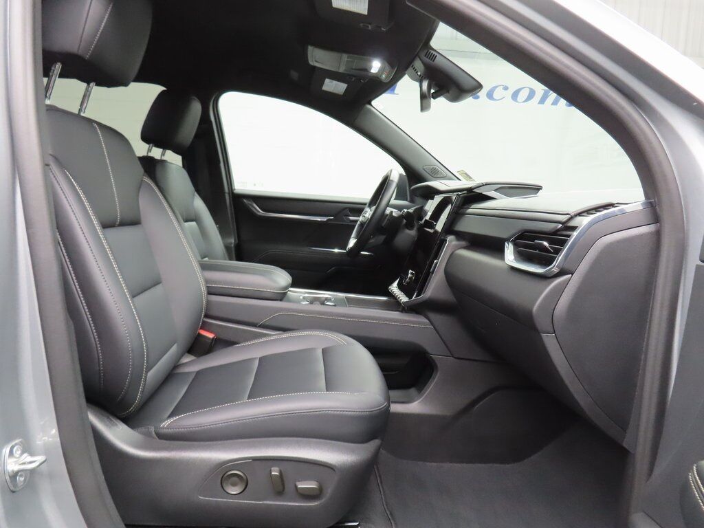 2024 GMC Acadia Elevation AWD Fond du Lac WI 2024 GMC Acadia Elevation AWD Fond du Lac WI