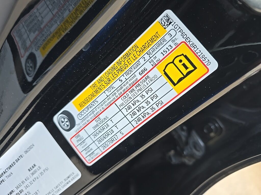 2024 GMC Canyon 4x4 Crew Cab AT4 Fond du Lac WI 2024 GMC Canyon 4x4 Crew Cab AT4 Fond du Lac WI