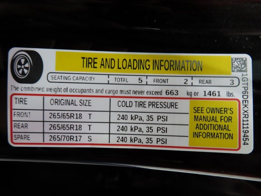 2024 GMC Canyon 4x4 Crew Cab AT4 Fond du Lac WI 2024 GMC Canyon 4x4 Crew Cab AT4 Fond du Lac WI