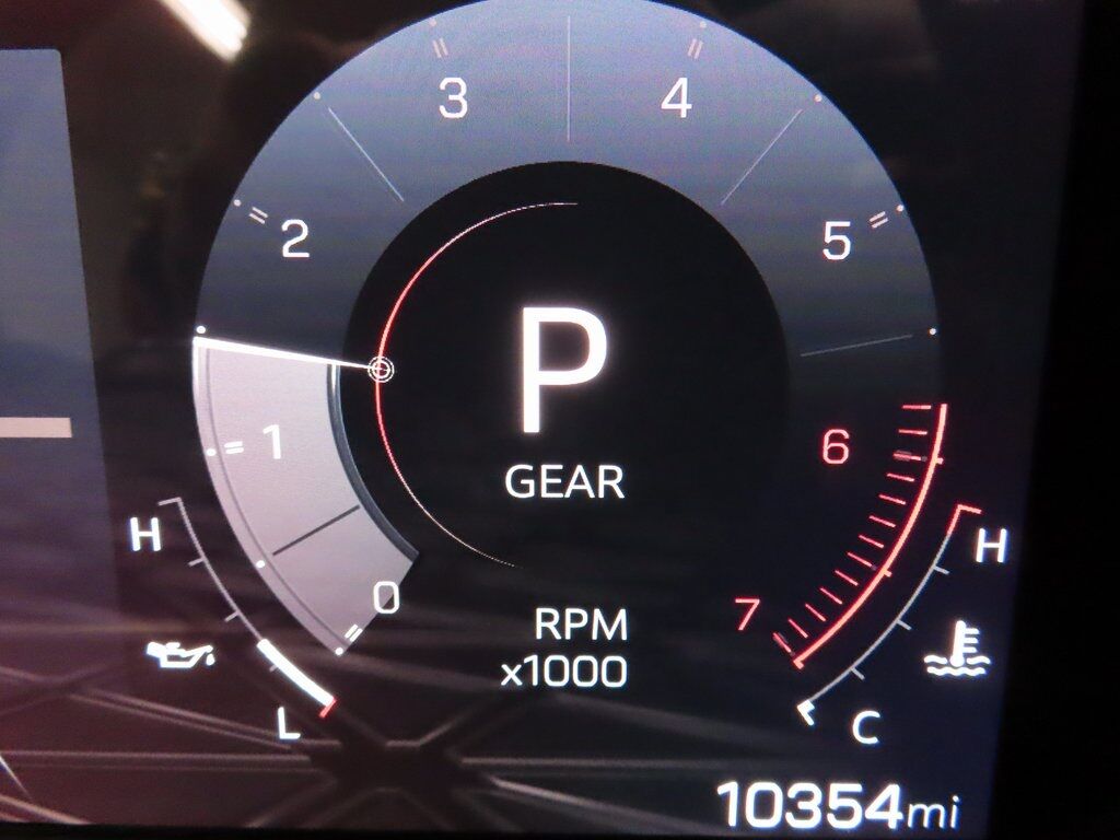 2024 GMC Canyon 4x4 Crew Cab AT4 Fond du Lac WI 2024 GMC Canyon 4x4 Crew Cab AT4 Fond du Lac WI