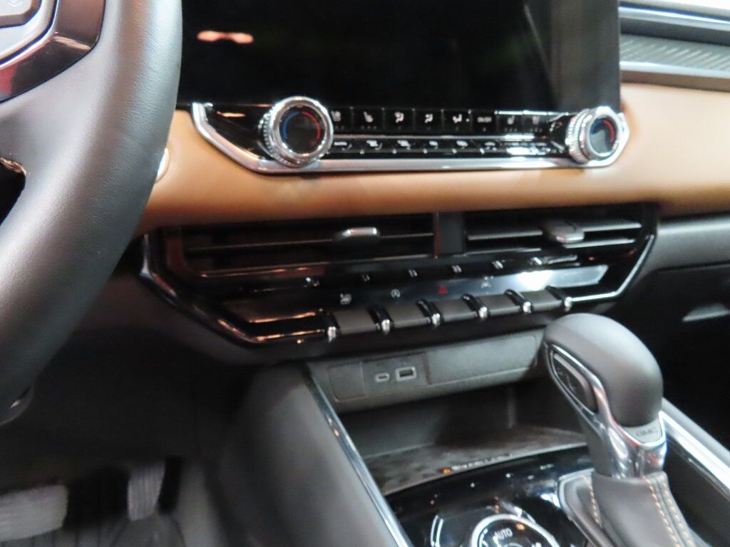 2024 GMC Canyon 4x4 Crew Cab AT4 Fond du Lac WI 2024 GMC Canyon 4x4 Crew Cab AT4 Fond du Lac WI