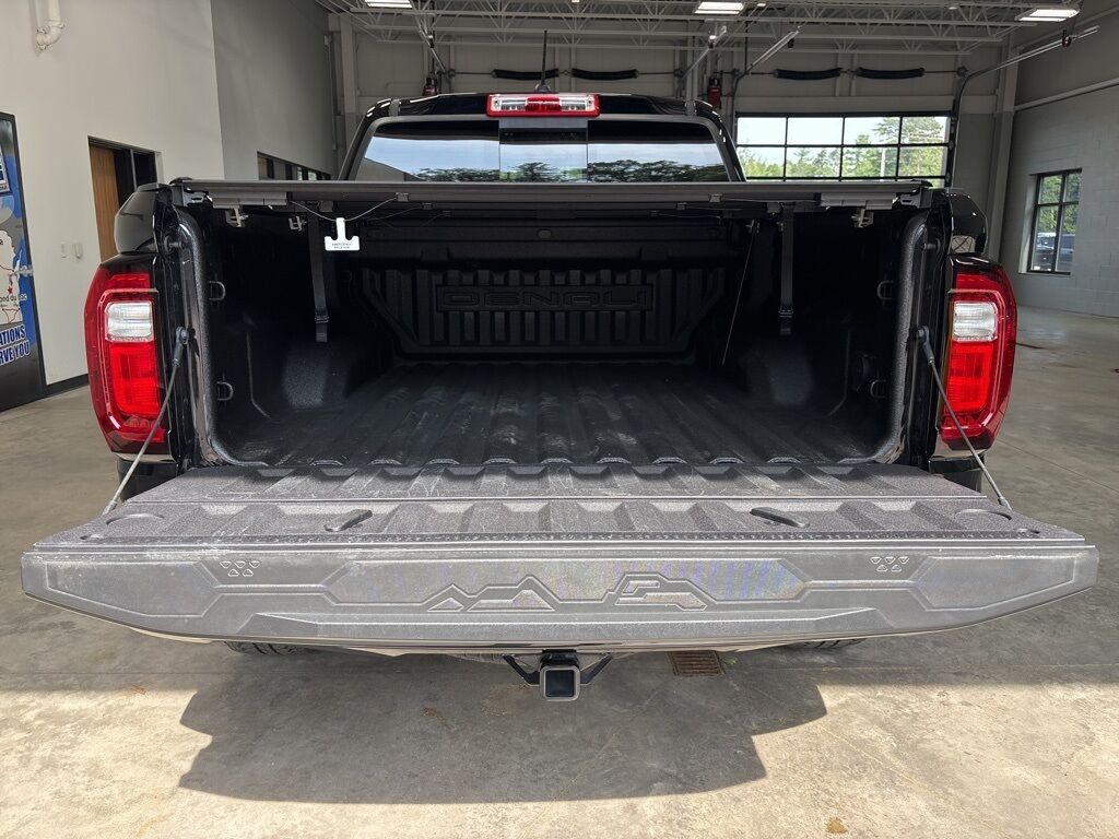 2024 GMC Canyon 4x4 Crew Cab Denali Fond du Lac WI 2024 GMC Canyon 4x4 Crew Cab Denali Fond du Lac WI