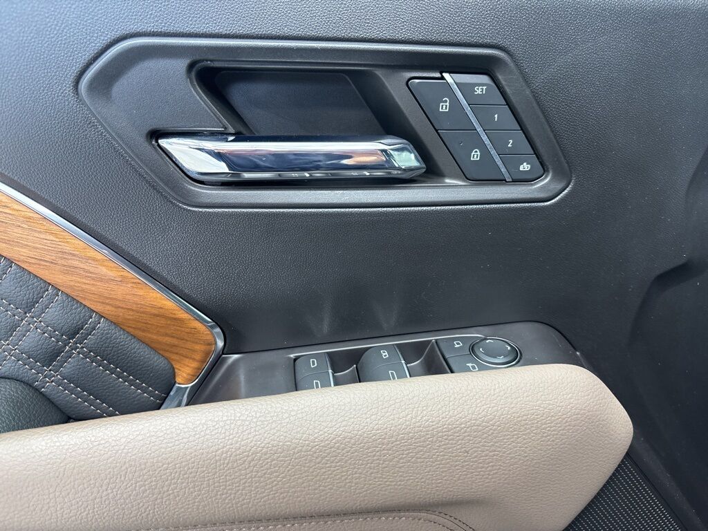 2024 GMC Canyon 4x4 Crew Cab Denali Fond du Lac WI 2024 GMC Canyon 4x4 Crew Cab Denali Fond du Lac WI