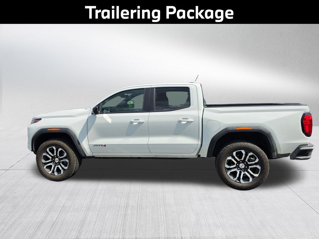 2024 GMC Canyon AT4