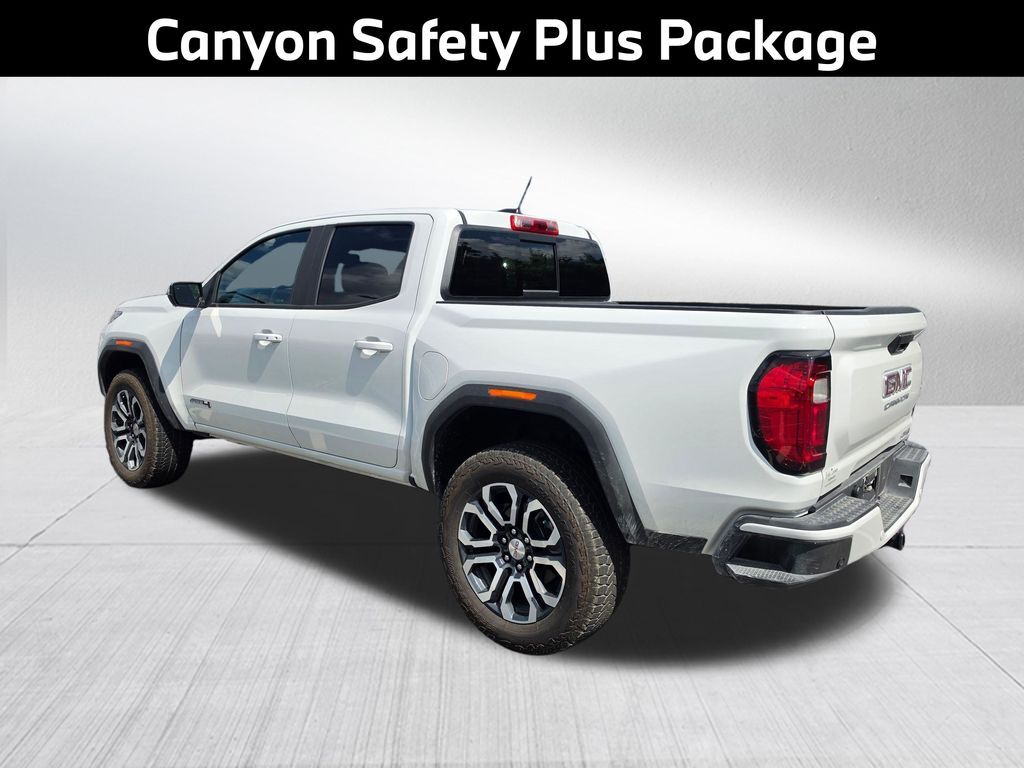 2024 GMC Canyon AT4