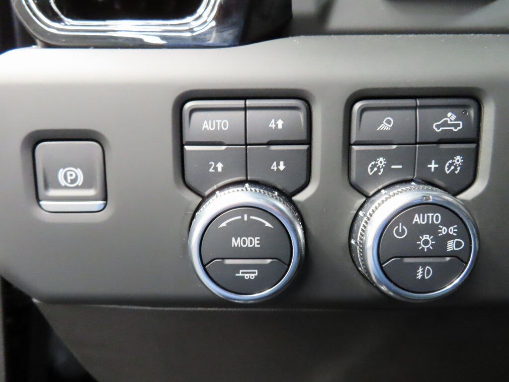 2024 GMC Sierra 1500 4x4 Crew Cab AT4 Fond du Lac WI 2024 GMC Sierra 1500 4x4 Crew Cab AT4 Fond du Lac WI