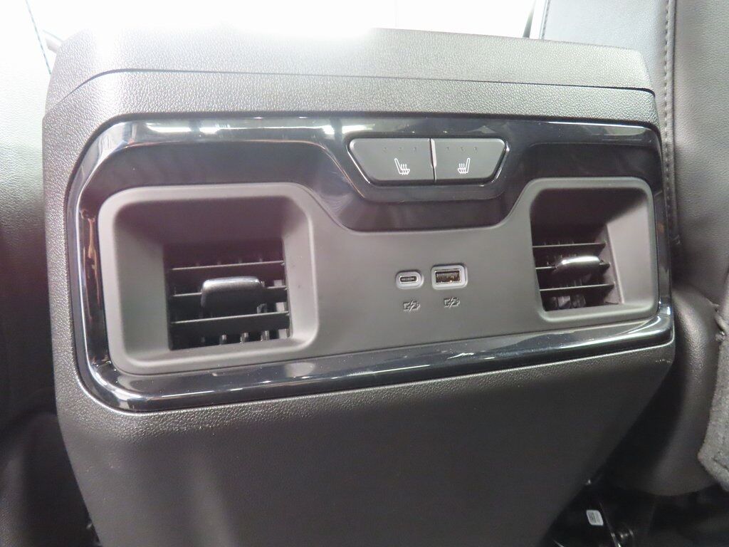 2024 GMC Sierra 1500 4x4 Crew Cab AT4 Fond du Lac WI 2024 GMC Sierra 1500 4x4 Crew Cab AT4 Fond du Lac WI