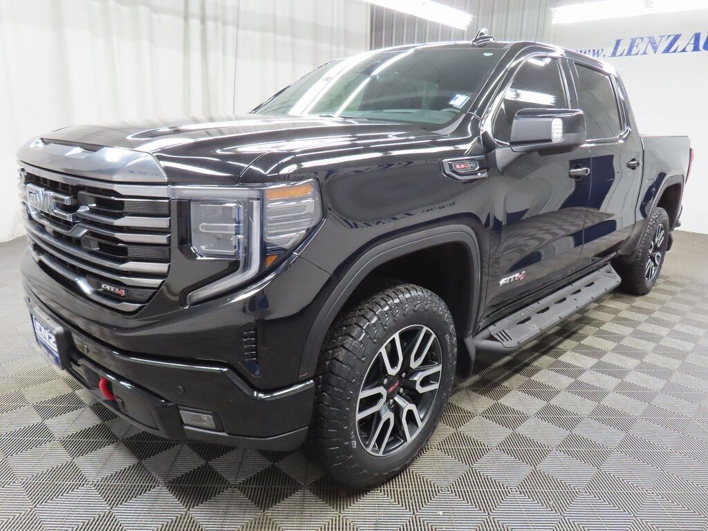 2024 GMC Sierra 1500 4x4 Crew Cab AT4 Fond du Lac WI 2024 GMC Sierra 1500 4x4 Crew Cab AT4 Fond du Lac WI