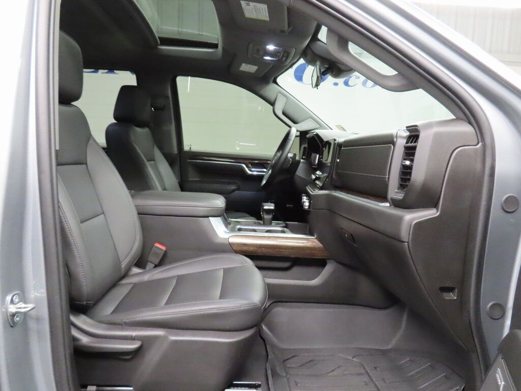 2024 GMC Sierra 1500 4x4 Crew Cab Elevation Fond du Lac WI 2024 GMC Sierra 1500 4x4 Crew Cab Elevation Fond du Lac WI