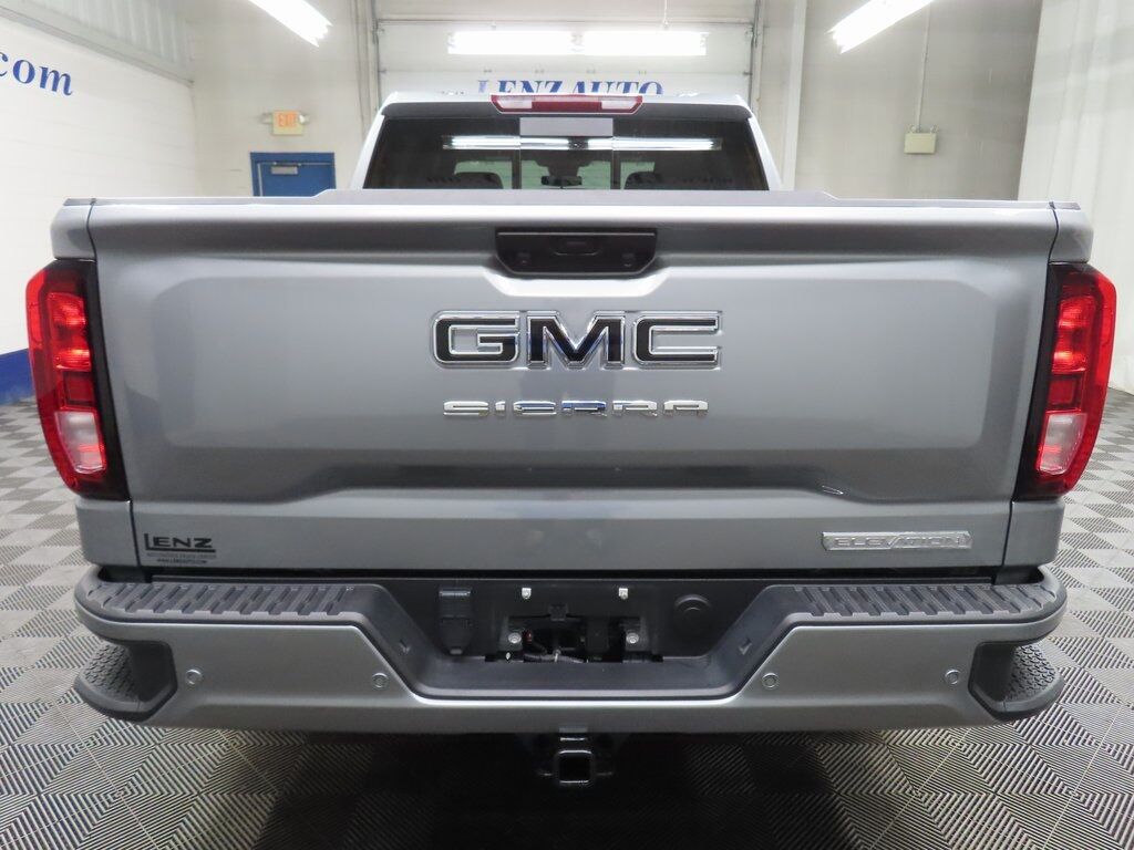 2024 GMC Sierra 1500 4x4 Crew Cab Elevation Fond du Lac WI 2024 GMC Sierra 1500 4x4 Crew Cab Elevation Fond du Lac WI