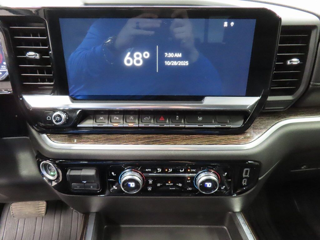 2024 GMC Sierra 1500 4x4 Crew Cab Elevation Fond du Lac WI 2024 GMC Sierra 1500 4x4 Crew Cab Elevation Fond du Lac WI