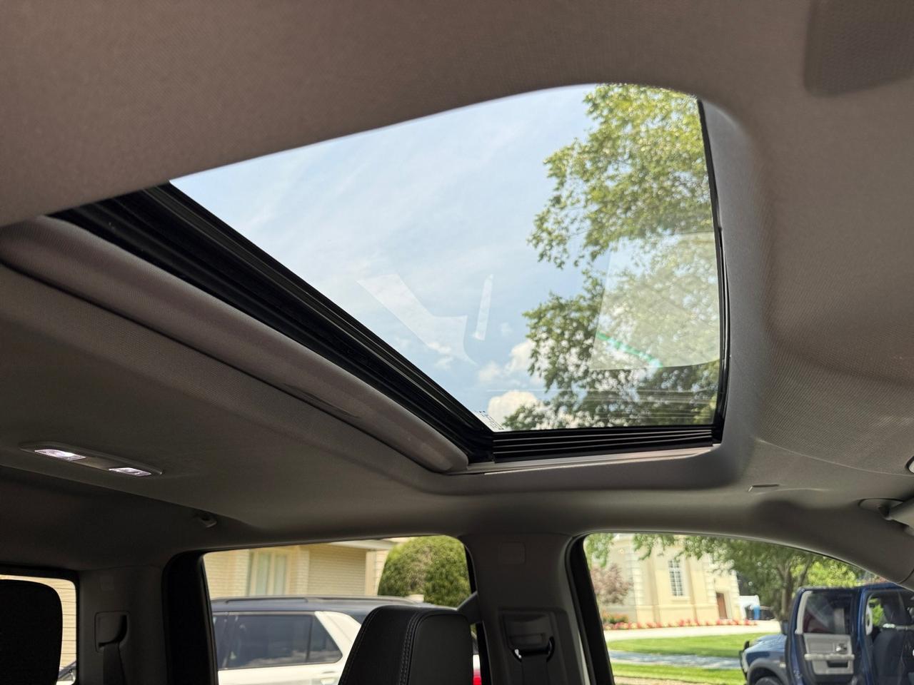 2024 GMC Sierra 1500 Denali 4X4 RESERVE SUPER CRUISE, BIG OPTION PACKAGES, DENALI RESERVE PKG, SUPER CRUISE, HEATED/VENTILATED SEATS, SUNROOF, POWER RUNNING BOARDS, TONNEAU COVER, BED LINER, APPLE CARPLAY/ANDROID AUTO, 360 CAMERA, CLEAN CARFAX, ONLY 1 OWNER, ACTIVE EXHAU Norfolk VA 2024 GMC Sierra 1500 Denali 4X4 RESERVE SUPER CRUISE, BIG OPTION PACKAGES, DENALI RESERVE PKG, SUPER CRUISE, HEATED/VENTILATED SEATS, SUNROOF, POWER RUNNING BOARDS, TONNEAU COVER, BED LINER, APPLE CARPLAY/ANDROID AUTO, 360 CAMERA, CLEAN CARFAX, ONLY 1 OWNER, ACTIVE EXHAU Norfolk VA