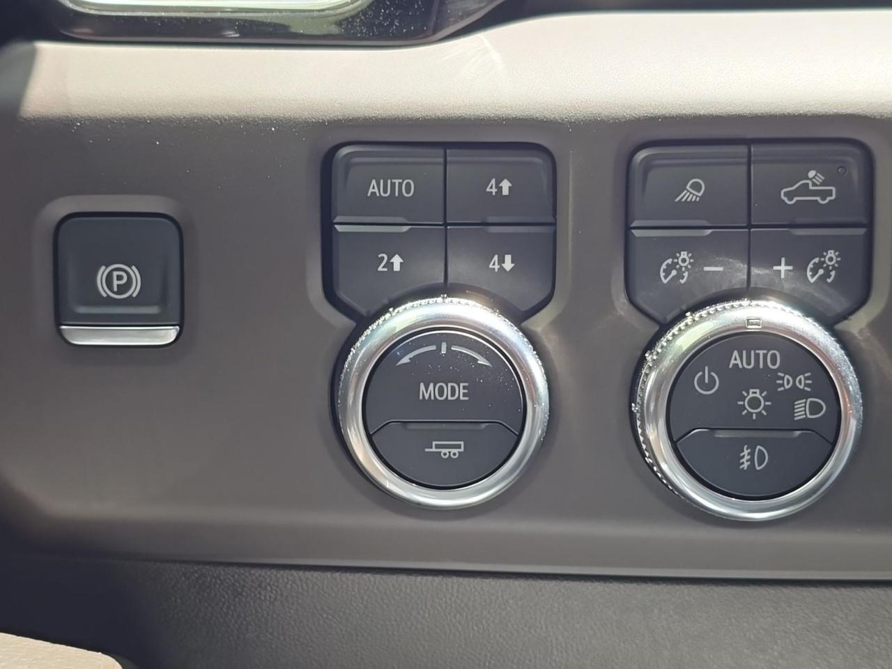 2024 GMC Sierra 1500 Denali Watertown SD 2024 GMC Sierra 1500 Denali Watertown SD