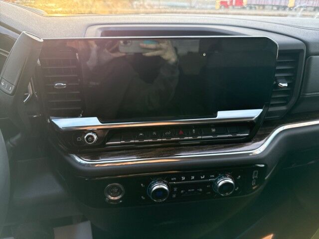 2024 GMC Sierra 1500 SLE Grande Prairie AB 2024 GMC Sierra 1500 SLE Grande Prairie AB