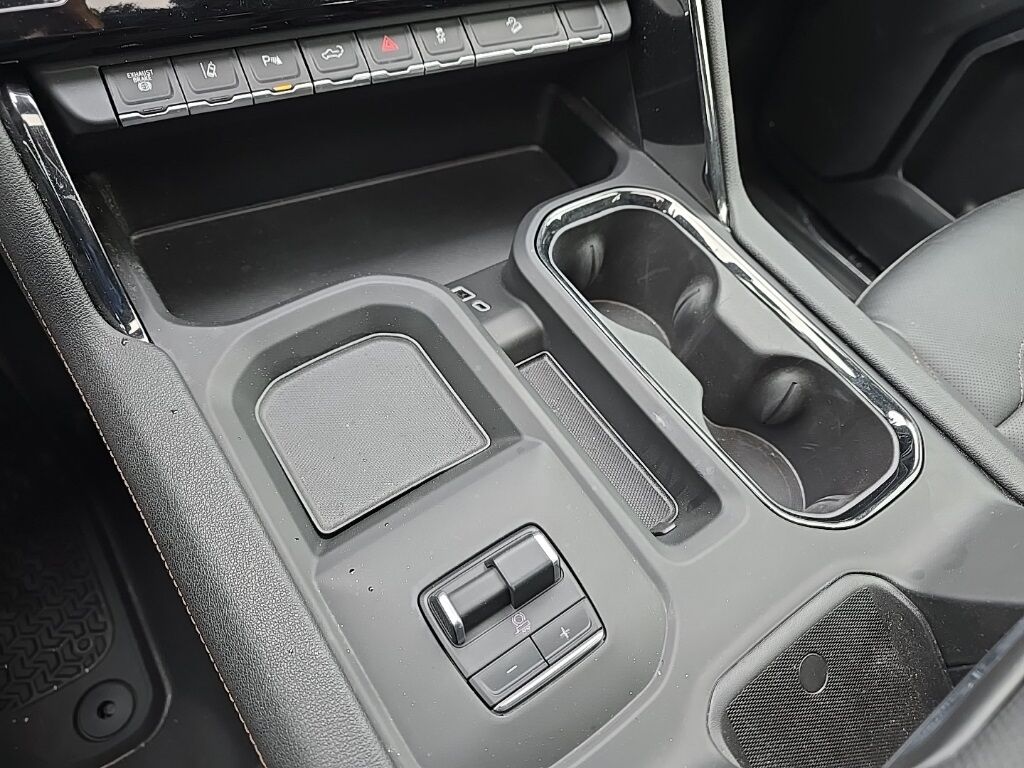 2024 GMC Sierra 2500HD 4x4 Crew Cab AT4 Fond du Lac WI 2024 GMC Sierra 2500HD 4x4 Crew Cab AT4 Fond du Lac WI