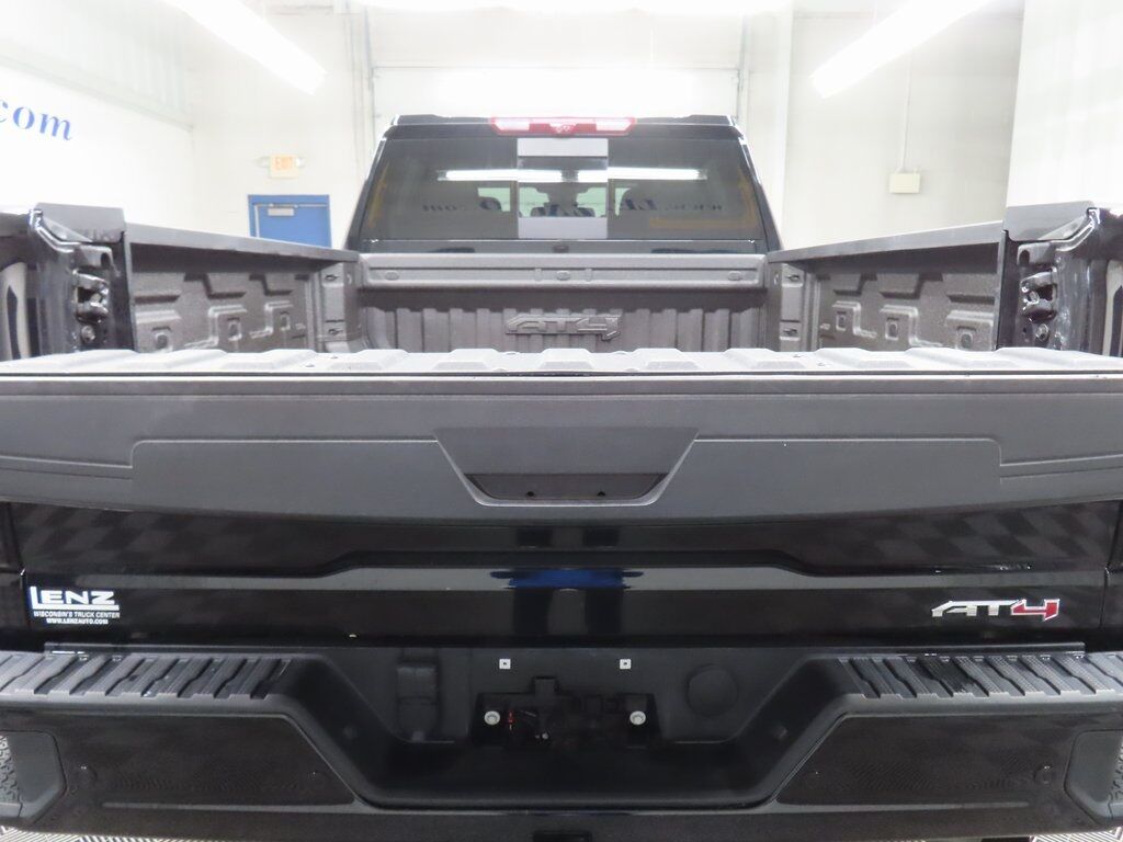 2024 GMC Sierra 2500HD 4x4 Crew Cab AT4 Fond du Lac WI 2024 GMC Sierra 2500HD 4x4 Crew Cab AT4 Fond du Lac WI