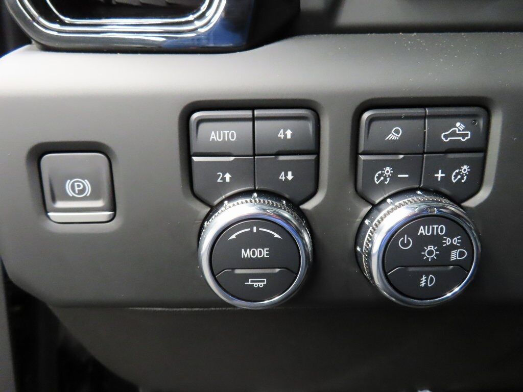 2024 GMC Sierra 2500HD 4x4 Crew Cab AT4 Fond du Lac WI 2024 GMC Sierra 2500HD 4x4 Crew Cab AT4 Fond du Lac WI