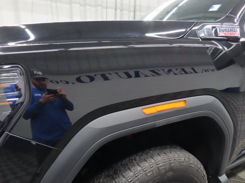 2024 GMC Sierra 2500HD 4x4 Crew Cab AT4 Fond du Lac WI 2024 GMC Sierra 2500HD 4x4 Crew Cab AT4 Fond du Lac WI