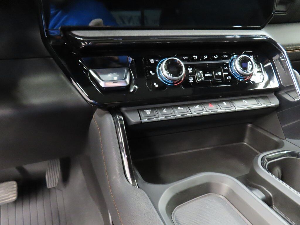 2024 GMC Sierra 2500HD 4x4 Crew Cab AT4 Fond du Lac WI 2024 GMC Sierra 2500HD 4x4 Crew Cab AT4 Fond du Lac WI