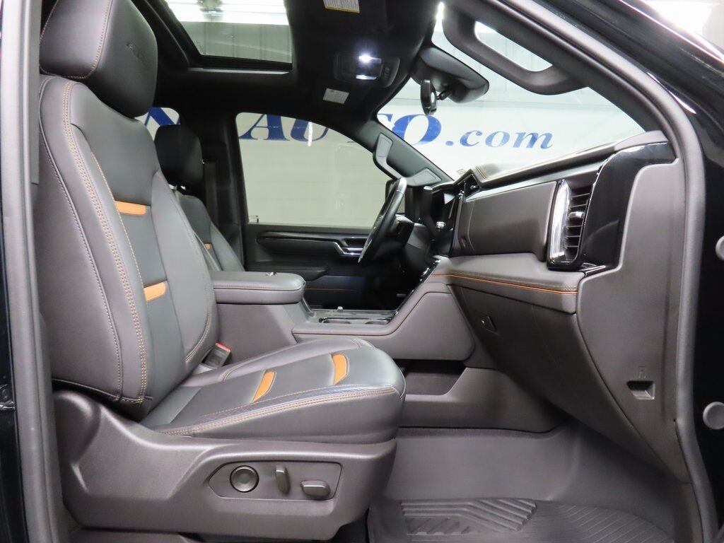 2024 GMC Sierra 2500HD 4x4 Crew Cab AT4 Fond du Lac WI 2024 GMC Sierra 2500HD 4x4 Crew Cab AT4 Fond du Lac WI