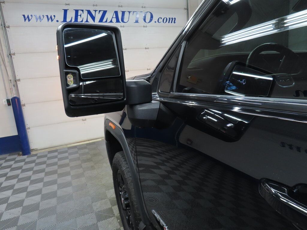 2024 GMC Sierra 2500HD 4x4 Crew Cab AT4 Fond du Lac WI 2024 GMC Sierra 2500HD 4x4 Crew Cab AT4 Fond du Lac WI