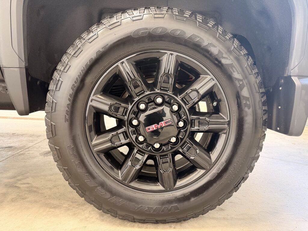 2024 GMC Sierra 2500HD 4x4 Crew Cab AT4 Minocqua WI 2024 GMC Sierra 2500HD 4x4 Crew Cab AT4 Minocqua WI