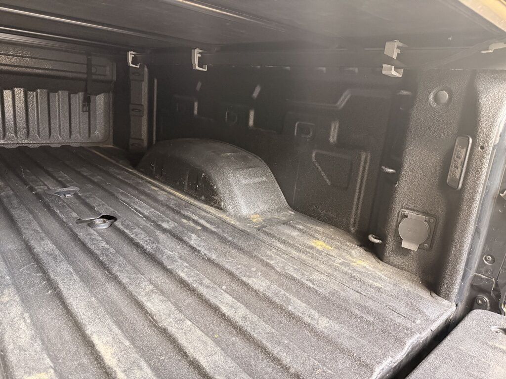 2024 GMC Sierra 2500HD 4x4 Crew Cab AT4 Minocqua WI 2024 GMC Sierra 2500HD 4x4 Crew Cab AT4 Minocqua WI